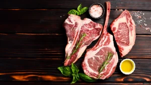 tomahawk-vs-t-bone-vs-ribeye-mana-steak-paling-juicy